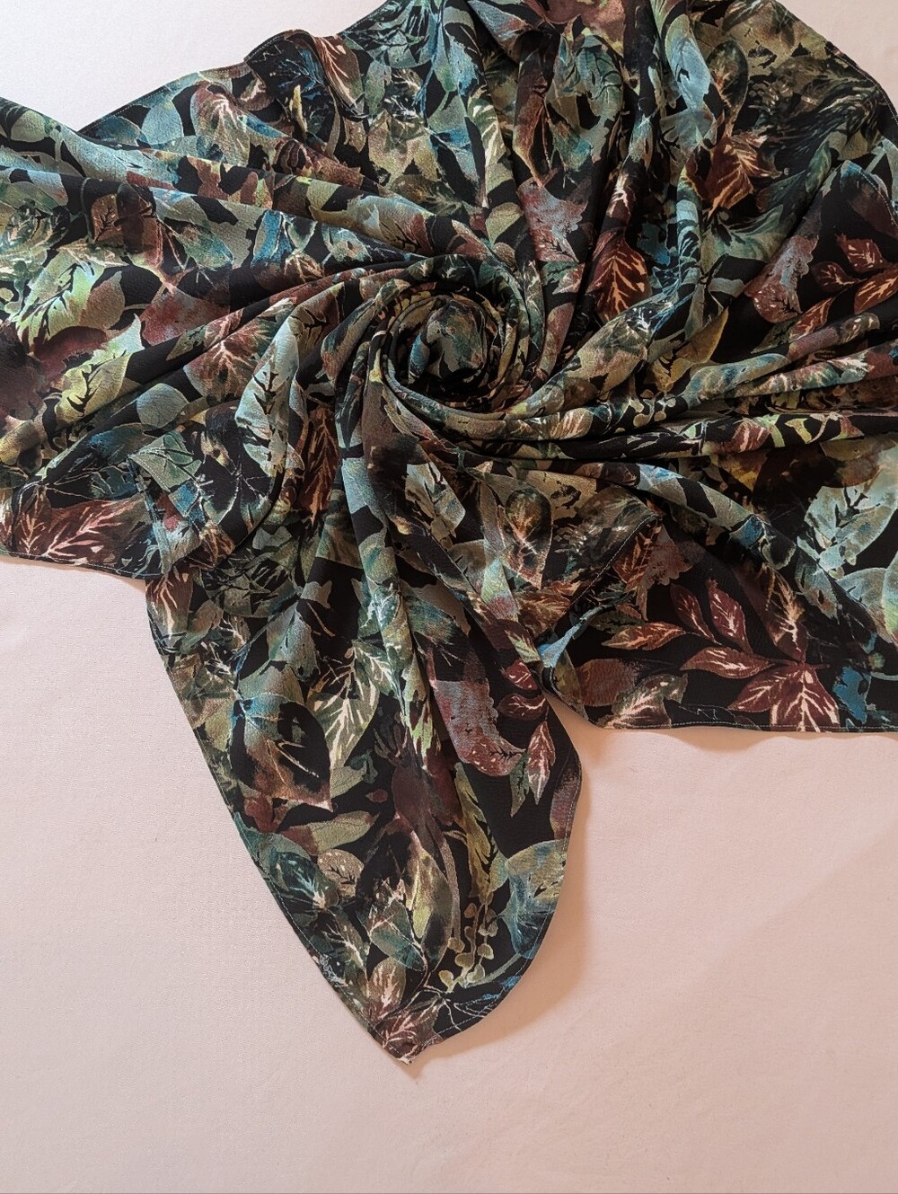 Leaf Print Black Multicolor Scarf
